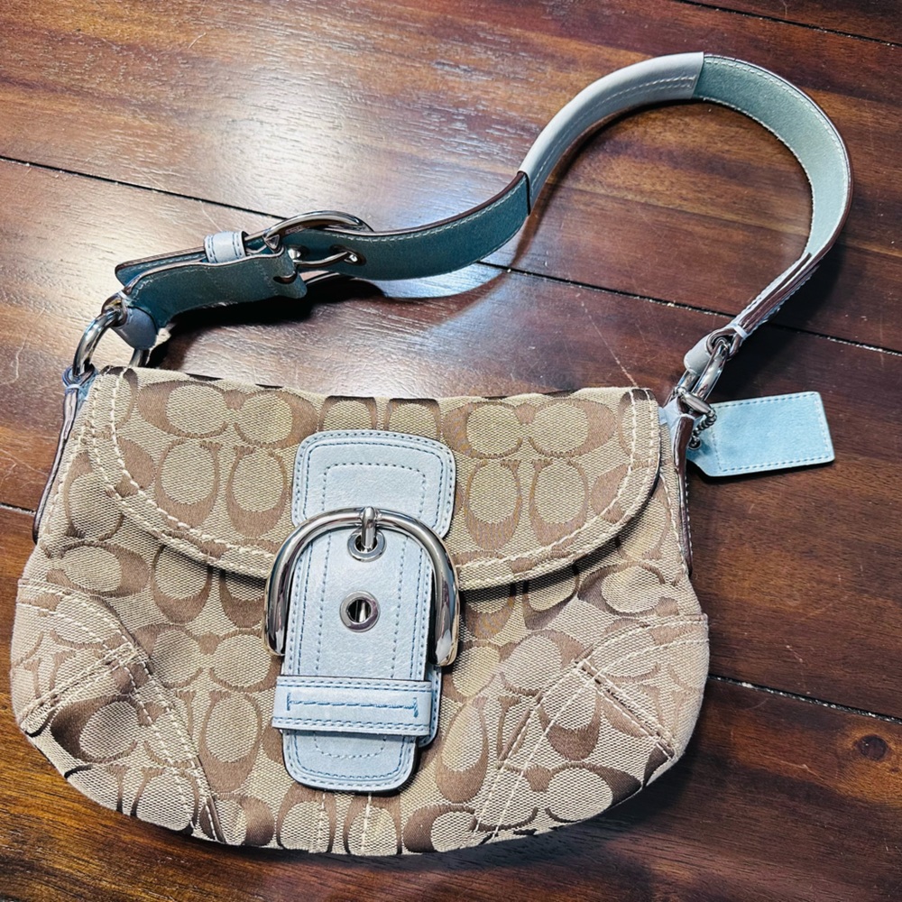 Coach purse shoulder bag